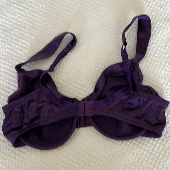EUC Vintage 1990’s Victoria’s Secret Second Skin Satin bra 36C in purple…